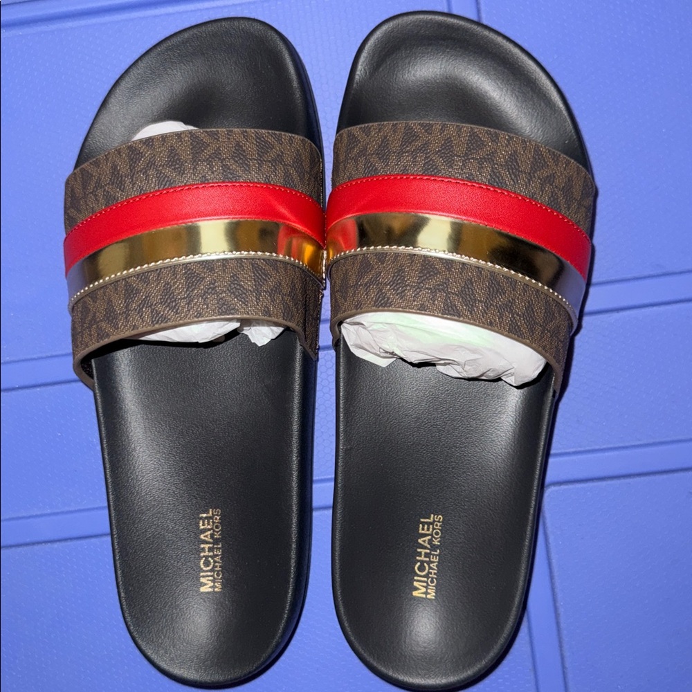 Michael Kors Brandy Slides 
Size-8